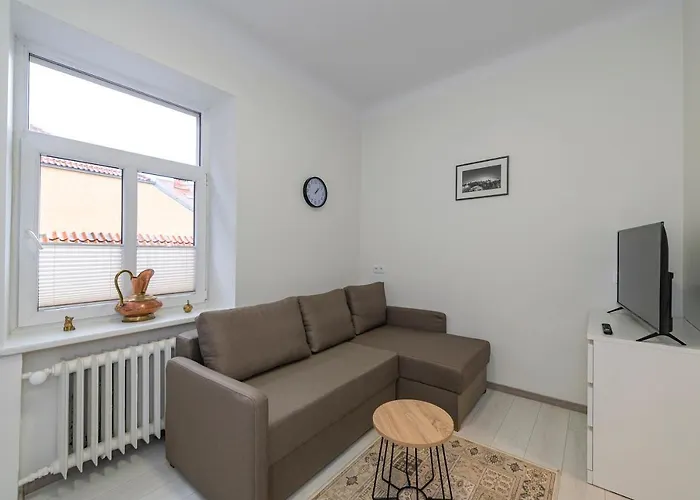 Historical Oldtown Charm With Modern Comfort By Polo