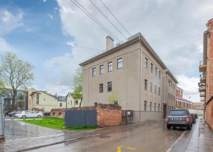 Historical Oldtown Charm With Modern Comfort By Polo * Kaunas